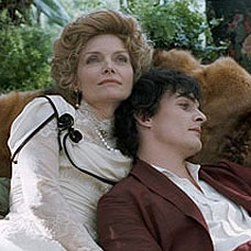 Michelle Pfeiffer, Rupert Friend - Cheri