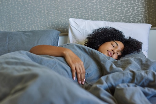 The Science of Sleep and Beauty: How to Wake Up Looking Refreshed